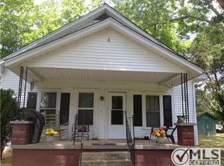 1230 Rock Creek Rd, Estill Springs, TN 37330