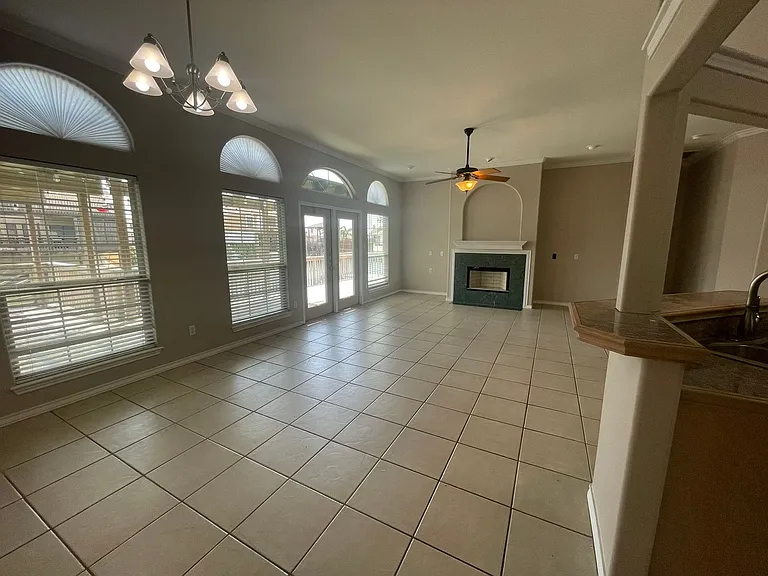 13558 Ducat Ct — Photo 5