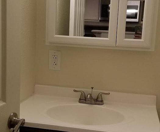 5th image of 1337 Lombard St #6