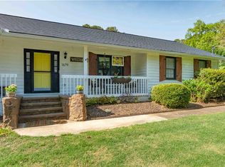 1679 Rangewood Dr SW, Lilburn, GA 30047