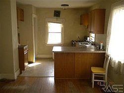 3rd image of 814 N French Ave