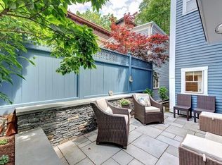 24 Thayer St, Providence, RI 02906