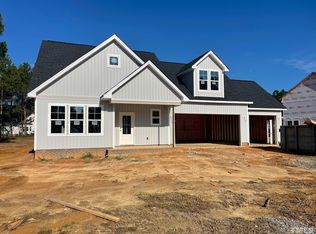 136 Shadybrook Dr, Benson, NC 27504