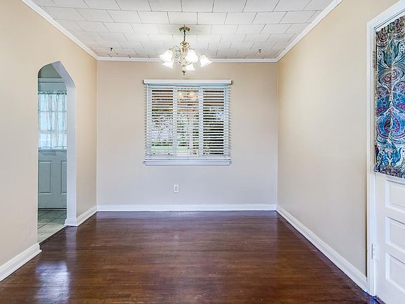 4th image of 156 Whittington Dr