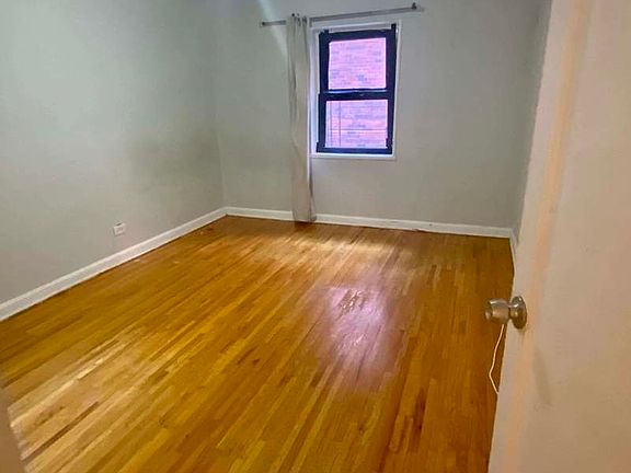 5th image of 81-10 135th St #209