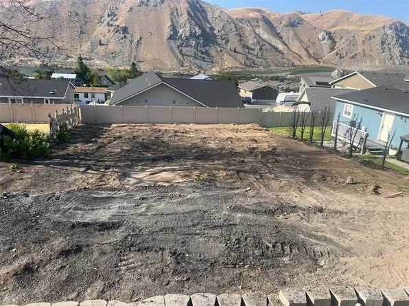 345 Entiat Place, Orondo, WA 98843