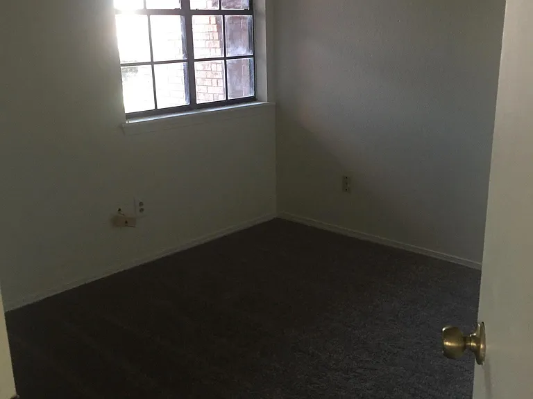 1015 Sugarloaf Dr — Photo 9