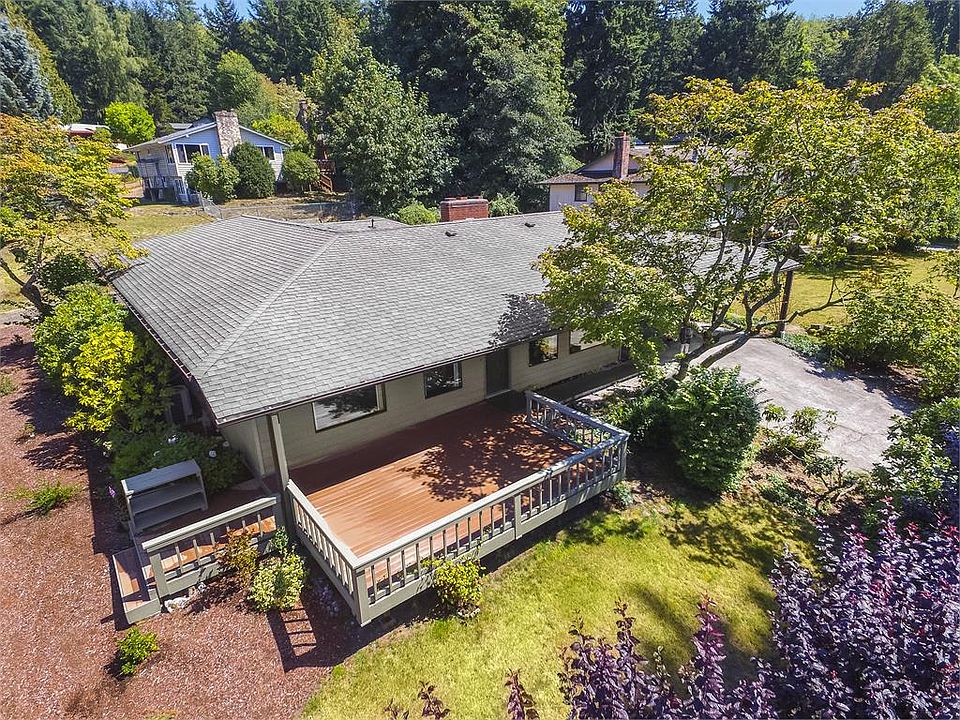 1st image of 6990 Bentley Cir NE