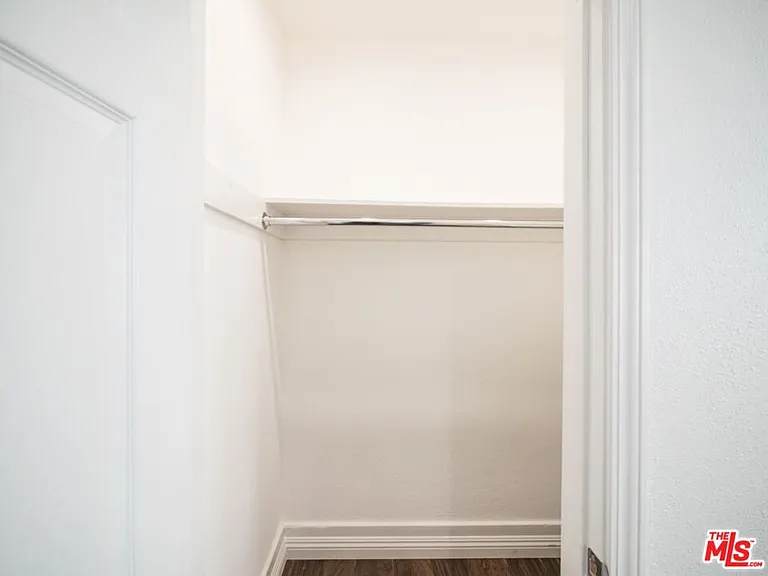 40 Rose Ave #6 — Photo 11