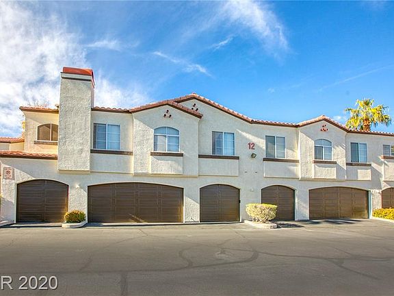 2nd image of 2975 Bluegrass Ln APT 1211