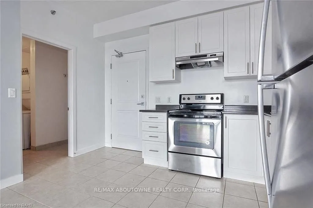 1 bed, $2,050 — Photo 3