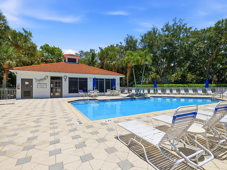 975 Tarpon Cove Dr #204 — Photo 52