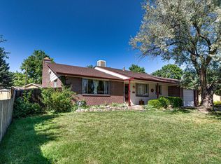 6825 Owens St, Arvada, CO 80004