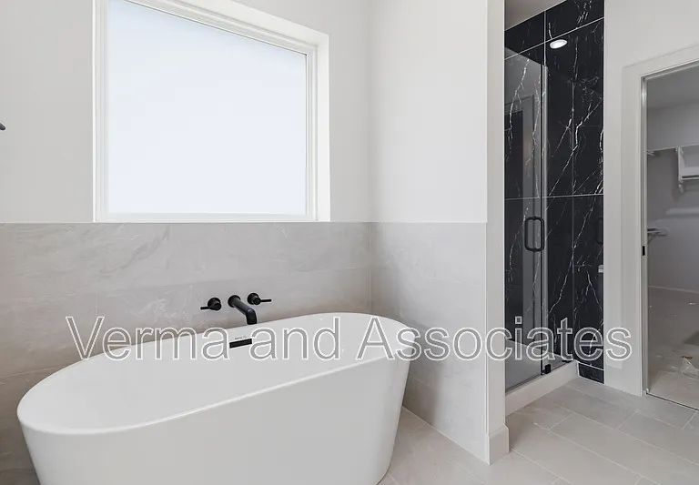 1240 Mammoth St — Photo 13