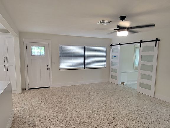 Livingroom.