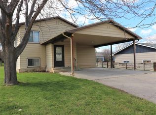 1504 Taylor Ave, Sheridan, WY 82801