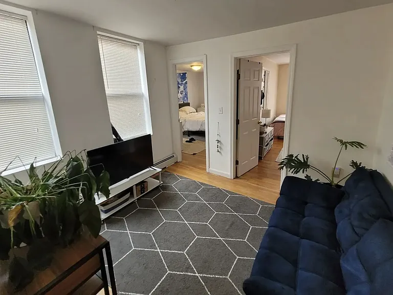 46 Joy St #10B — Photo 3