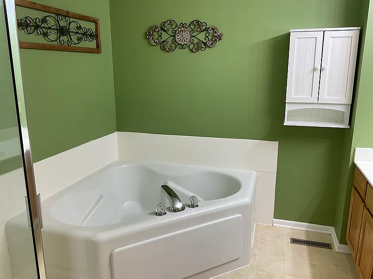 1891 Bluestem Ln — Photo 3
