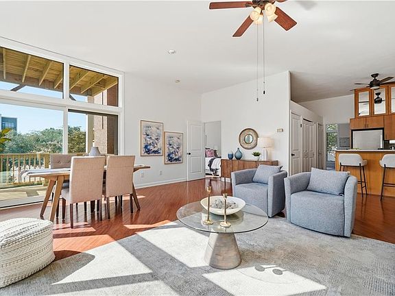4th image of 696 Mowbray Arch APT 730