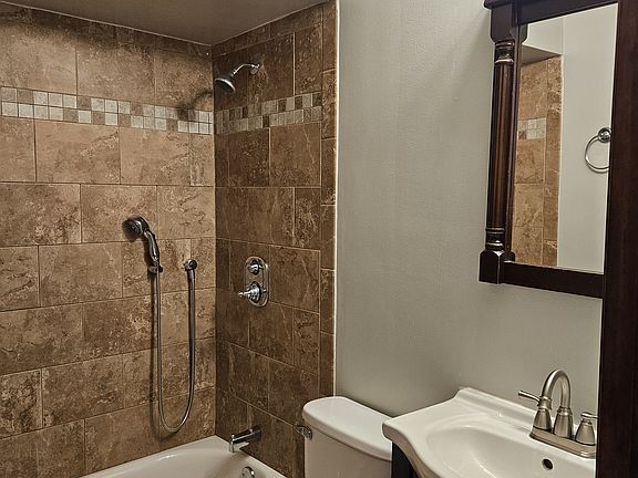 5th image of 7346 Country Creek Way Unit 9