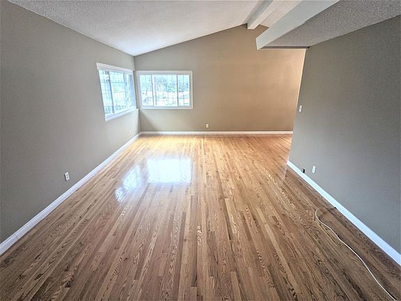 3rd image of 1001 N Avenue 67