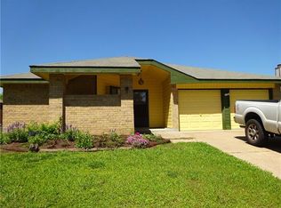 4908 Prairieview Ct S, Arlington, TX 76017