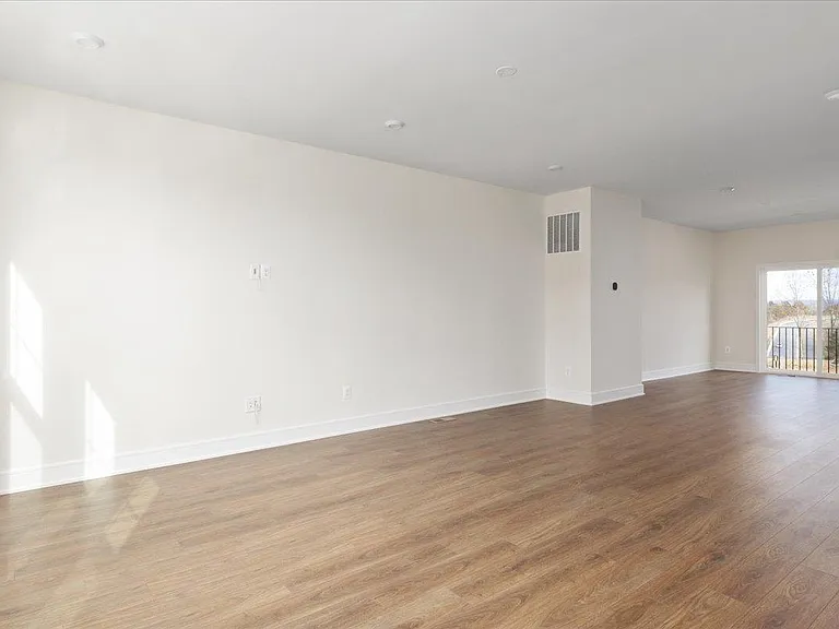 123 Choke Cherry Ct — Photo 11