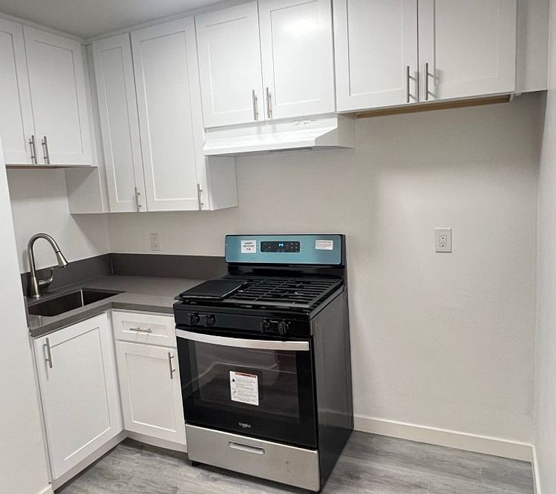 1st image of 637 S McDonnell Ave APT B