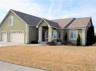 320 E Inglewood Dr, Moses Lake, WA 98837