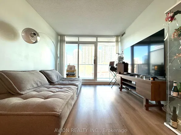 5508 Yonge St, Toronto, ON