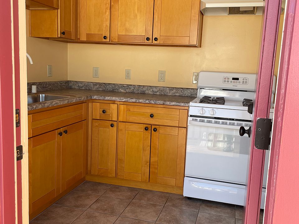 into kitchen from back entrance