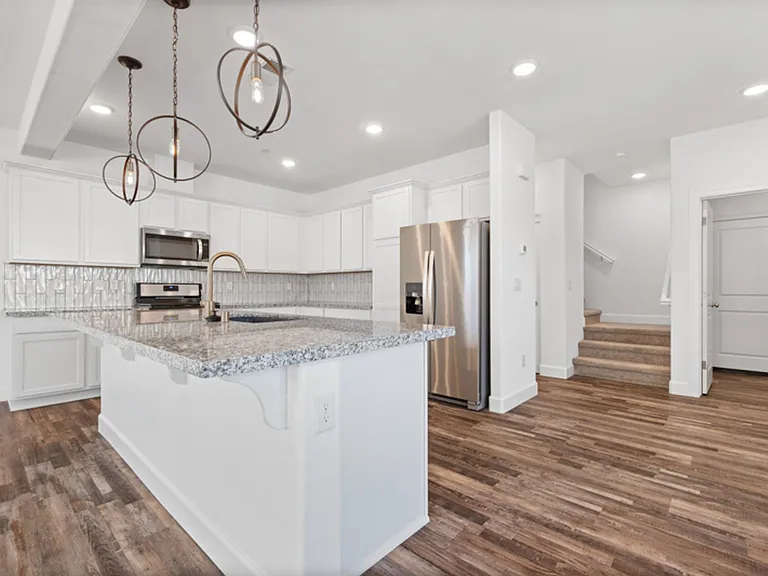 2020 Cradle Mountain Dr #3 — Photo 4