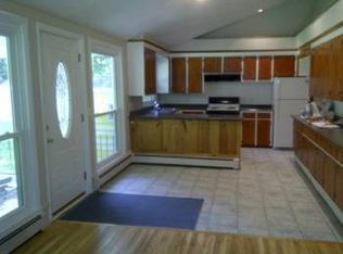 143 Long Hill Rd, Dover, NH 03820