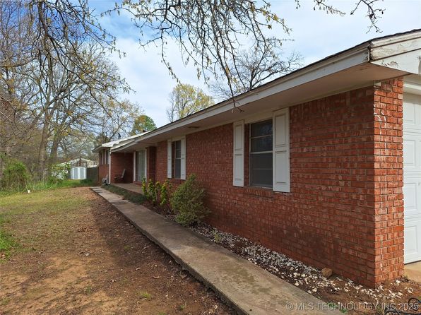 106 S New Bethel Blvd, Ada, OK 74820