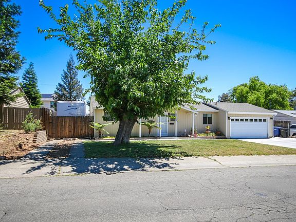 2nd image of 5564 McKay St