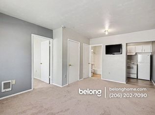 9454 17th Ave SW #205, Seattle, WA 98106