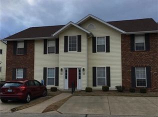 529 Starwood Dr, Saint Peters, MO 63376