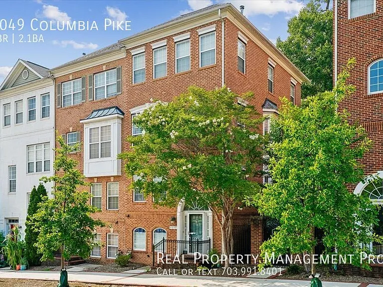4049 Columbia Pike — Photo 1