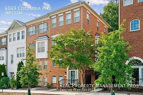 4049 Columbia Pike Photo 1 4049 Columbia Pike Photo 1