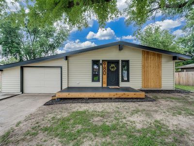 980 N Brownthrush Ln, Wichita, KS, 67212