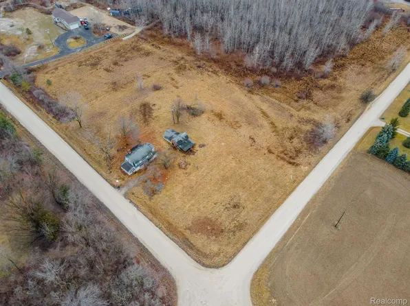 0 Braidwood Rd, Memphis, MI 48041