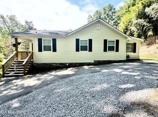 130 Crescent Rd, Norris, TN 37828