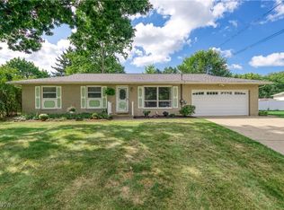 443 Gloria Cir NW, Canal Fulton, OH 44614