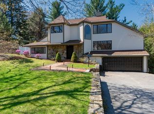 1110 W Roxbury Pkwy, Brookline, MA 02467