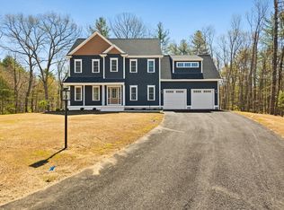 39 Gracey Way, Taunton, MA 02780