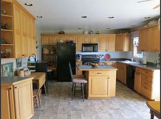 113 Adams St, Brockport, NY 14420