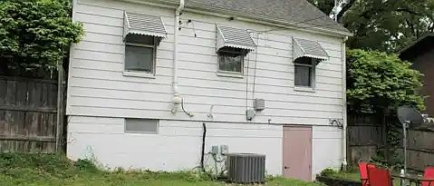 2nd image of 2369 34th St