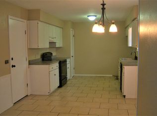212 W Vicksburg St, Broken Arrow, OK 74011