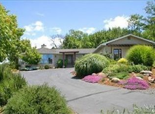 4196 Old Vineyard Ln, Santa Rosa, CA 95404