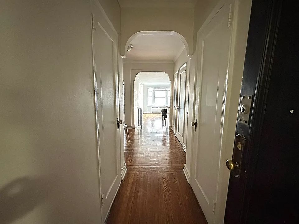1st image of 111-14 76th Ave #1101